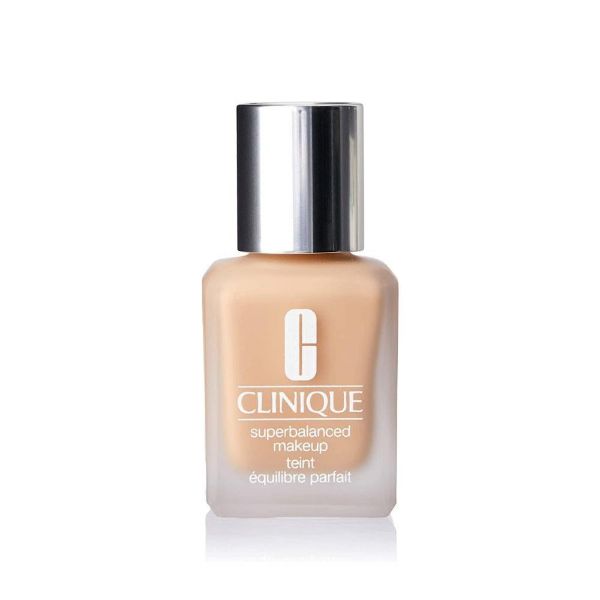 صورة كلينيك كريم أساس فائق التوازن لبشرة متوازنة درجة 02 - 30 مل